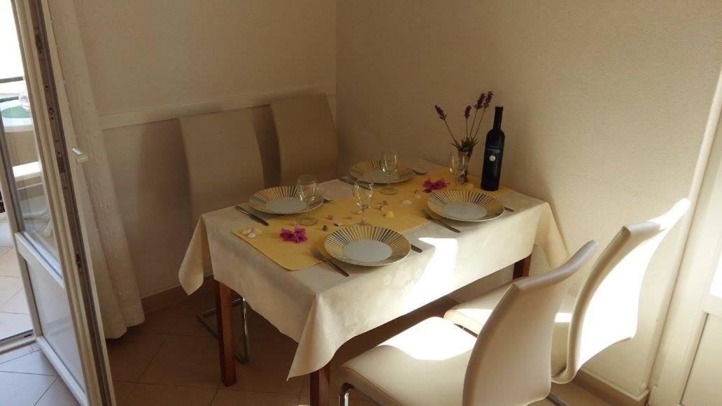 Apartmani Kontic Baška Voda Dış mekan fotoğraf